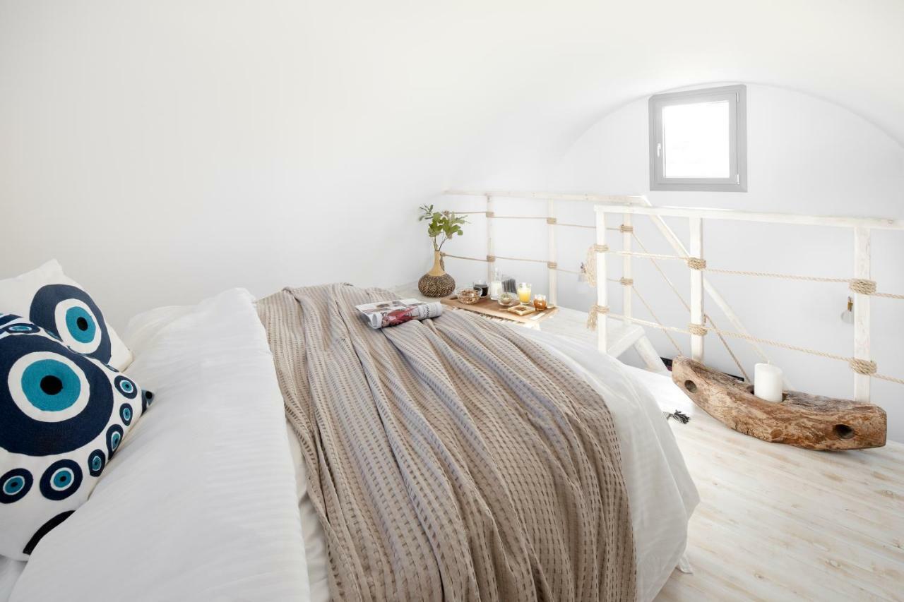 Pnoi Luxury Suites Karterados  Zewnętrze zdjęcie