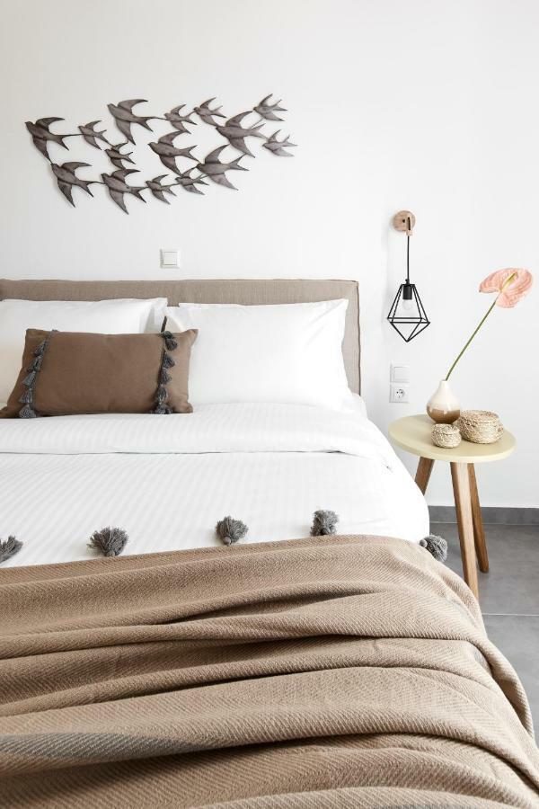 Pnoi Luxury Suites Karterados  Zewnętrze zdjęcie